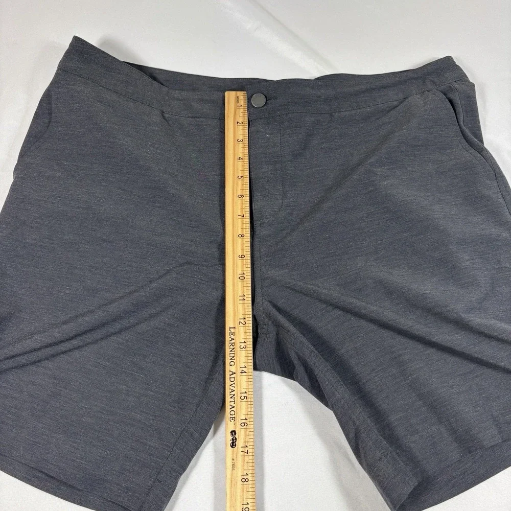 Faherty All Day‎ Shorts Mens Size 38 Gray Stretch Lightweight Wicking Comfort